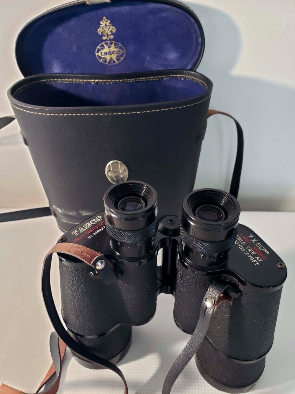 Tasco Lightweight Binoculars 7x50mm No. 269427 w/Carrying Case